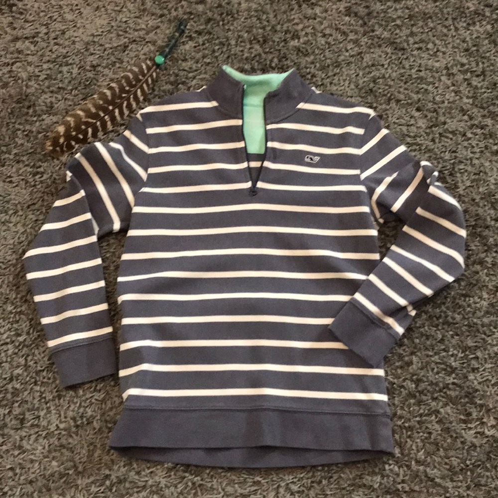 Boys vineyard vines sweatshirt size L (16-18)
